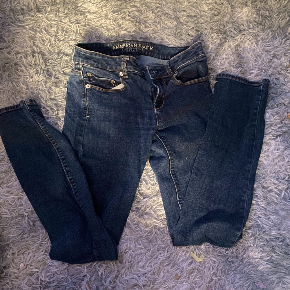 American Eagle Low Rise Jeans (Non - Flared)